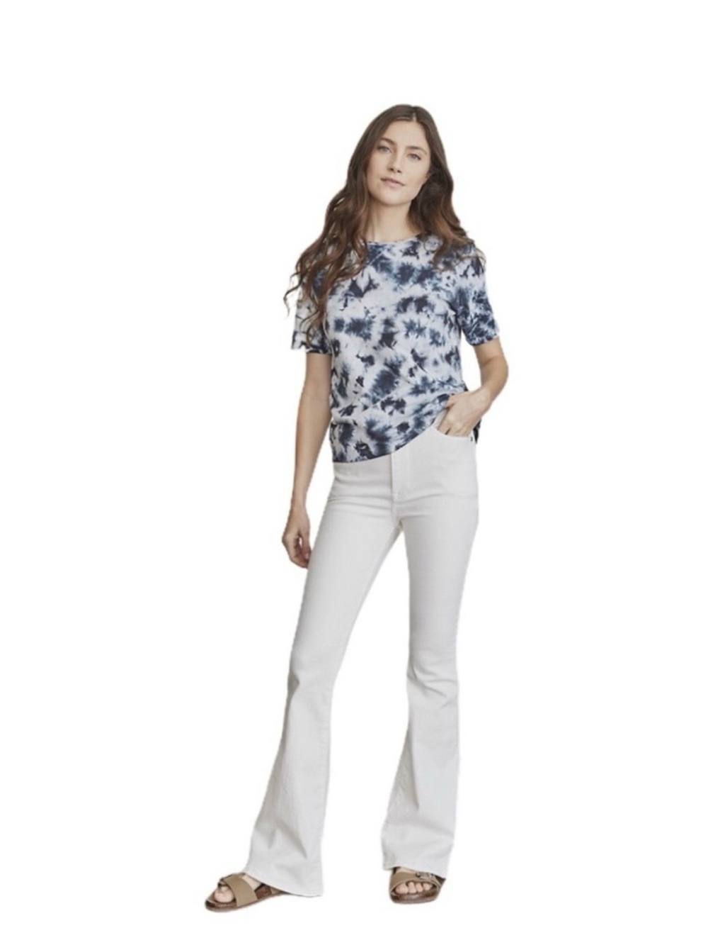 Elizabeth and James White Flare Jeans NWOT